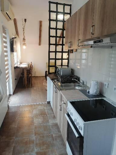 Apartman Garden House Voždivac エクステリア 写真