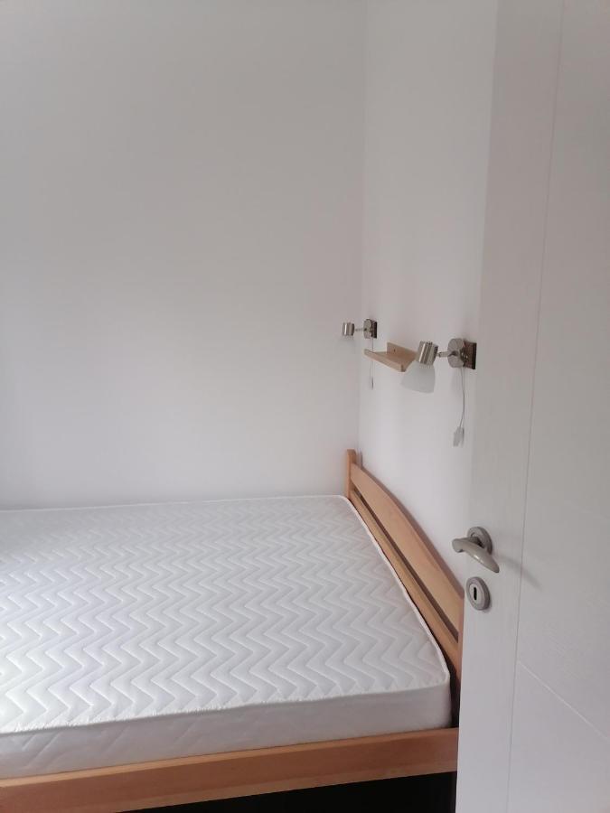 Apartman Garden House Voždivac エクステリア 写真